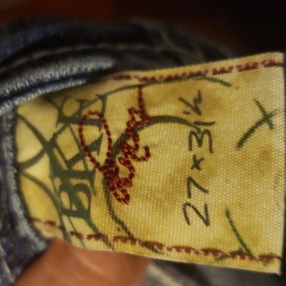 Distressed BKE Wendi Jeans - Picture 8 of 9